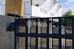 Rumah Modern 3 KT di Cirendeu Jakarta Selatan Unfurnished Rumah Modern 3 KT di Cirendeu Jakarta Selatan Unfurnished