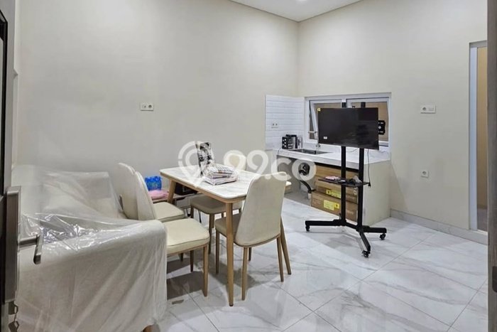 Dijual Rumah Eksklusif 3 KT di Cinere, Jakarta Selatan Dijual Rumah Eksklusif 3 KT di Cinere, Jakarta Selatan