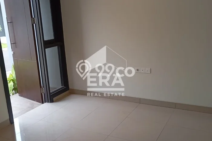 Disewakan! Rumah 2 Kamar Tidur &
2 Kamar Mandi di Summarecon Crown Gading, Bekasi Disewakan! Rumah 2 Kamar Tidur &
2 Kamar Mandi di Summarecon Crown Gading, Bekasi