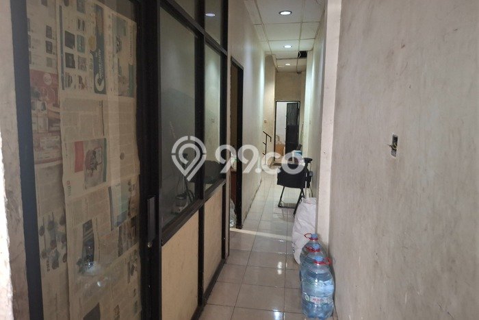Unit Ruko Dijual di Jakarta Barat LT 69m2 & LB 202m2 Unit Ruko Dijual di Jakarta Barat LT 69m2 & LB 202m2