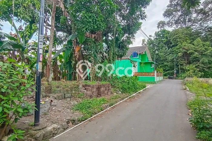 Lahan Strategis di Kalasan Dijual dengan Luas 252m2 Lahan Strategis di Kalasan Dijual dengan Luas 252m2