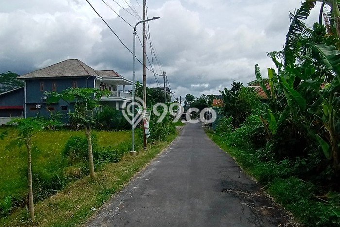 Tanah Kavling Dijual di Maguwoharjo, Yogyakarta dengan Luas Tanah 1394m2 Tanah Kavling Dijual di Maguwoharjo, Yogyakarta dengan Luas Tanah 1394m2