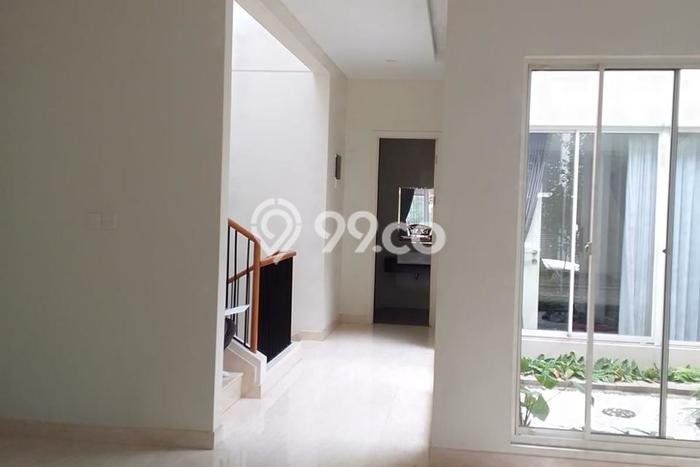 Rumah Elit Modern Siap Huni di Gading Serpong Tangerang Rumah Elit Modern Siap Huni di Gading Serpong Tangerang