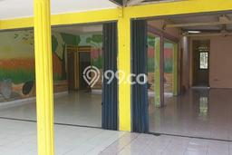 Ruko Bagus LT 248m2 LB 200m2 Dijual di Depok Sleman Ruko Bagus LT 248m2 LB 200m2 Dijual di Depok Sleman