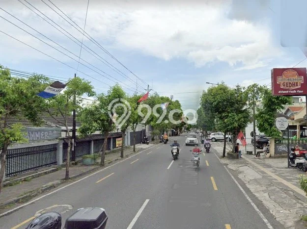 LOKASI BISNIS! Ruko For Rent Kawasan Mergangsan, Luas 150m², Area Strategis, Ready Operasional LOKASI BISNIS! Ruko For Rent Kawasan Mergangsan, Luas 150m², Area Strategis, Ready Operasional