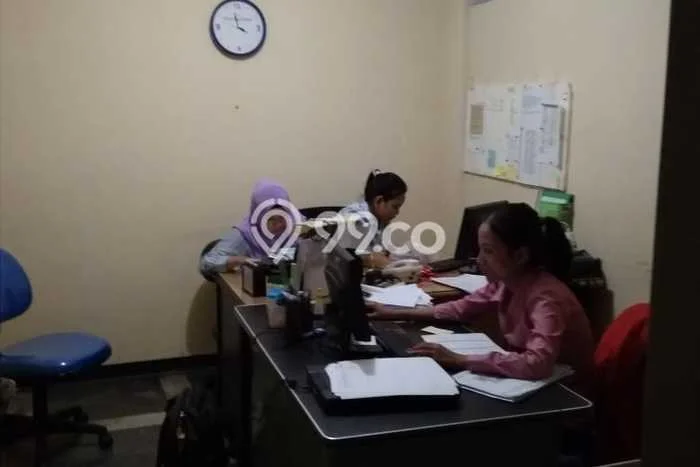 LOKASI TERBAIK! Ruko Kawasan Semarang Selatan, Luas 322m2m², Akses Strategis LOKASI TERBAIK! Ruko Kawasan Semarang Selatan, Luas 322m2m², Akses Strategis
