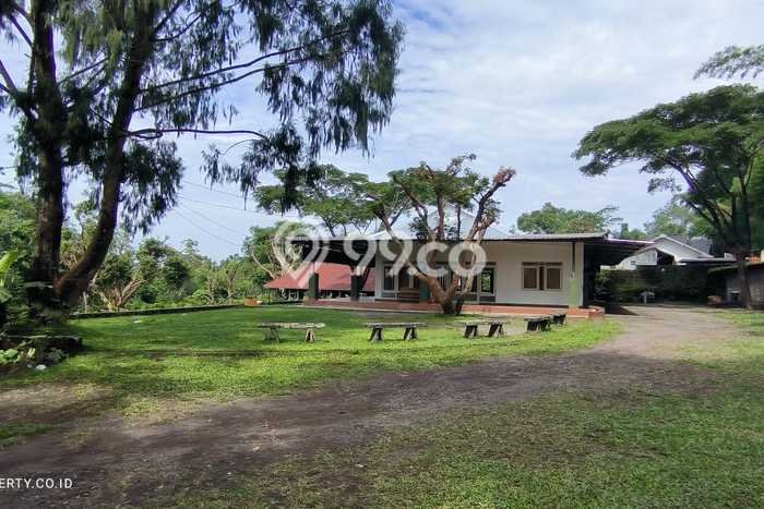 Jual Murah Rumah dengan Luas Tanah 4222m2m² dan Luas Bangunan 450m2m² di Area Pakem, Sleman Jual Murah Rumah dengan Luas Tanah 4222m2m² dan Luas Bangunan 450m2m² di Area Pakem, Sleman