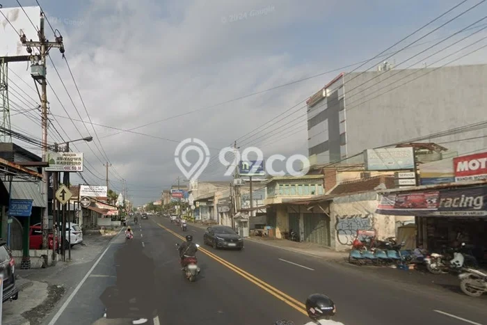 Ruko Kawasan Bisnis di Kasihan, Luas 450m2m², Jalan Utama Ruko Kawasan Bisnis di Kasihan, Luas 450m2m², Jalan Utama