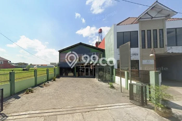 Ruko Usaha Dijual di Kasihan Bantul LT 560m2 & LB 430m2 Ruko Usaha Dijual di Kasihan Bantul LT 560m2 & LB 430m2