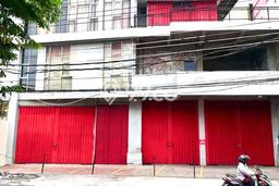 Unit Ruko Dijual di Depok Sleman Luas Tanah 99m2, Luas Bangunan 650m2 Unit Ruko Dijual di Depok Sleman Luas Tanah 99m2, Luas Bangunan 650m2