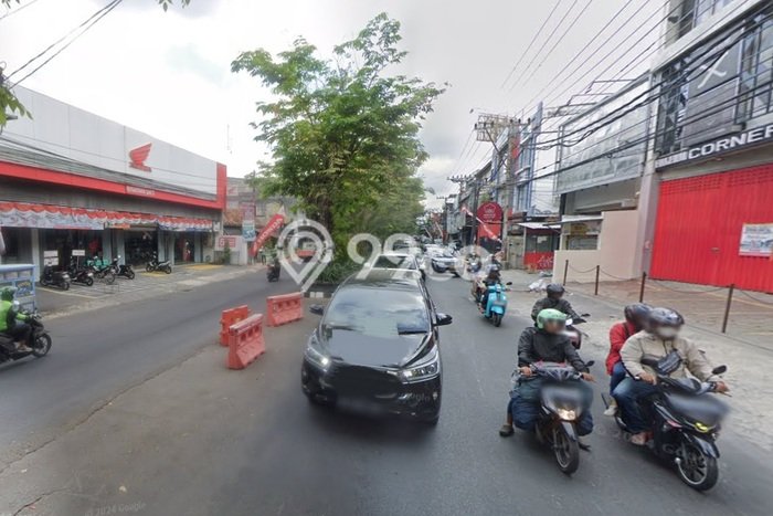 Unit Ruko Dijual di Depok Sleman Luas Tanah 99m2, Luas Bangunan 650m2 Unit Ruko Dijual di Depok Sleman Luas Tanah 99m2, Luas Bangunan 650m2