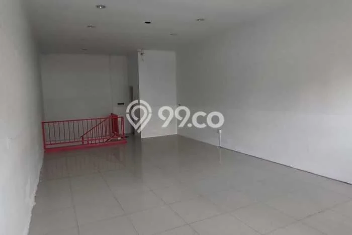 Ruko Kawasan Bisnis Kawasan Tegalrejo, Luas 120m2m², Siap Operasi Ruko Kawasan Bisnis Kawasan Tegalrejo, Luas 120m2m², Siap Operasi