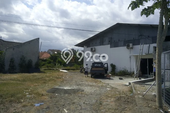 Gudang Kawasan Bisnis Kawasan Berbah, Luas 600m2m², Disewakan, Siap Pakai Gudang Kawasan Bisnis Kawasan Berbah, Luas 600m2m², Disewakan, Siap Pakai