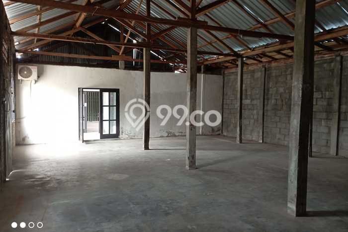 LOKASI STRATEGIS! Gudang Kawasan Bantul, Luas 500m2m², Kawasan Berkembang, Siap Bisnis LOKASI STRATEGIS! Gudang Kawasan Bantul, Luas 500m2m², Kawasan Berkembang, Siap Bisnis