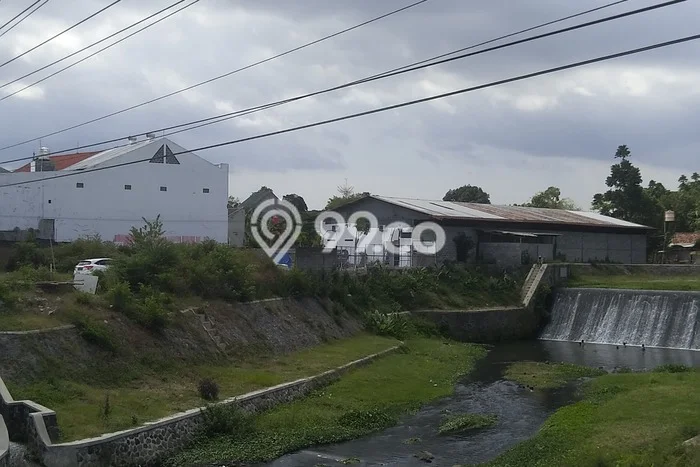 Gudang Kawasan Bisnis Kawasan Berbah, Luas 600m2m², Disewakan, Siap Pakai Gudang Kawasan Bisnis Kawasan Berbah, Luas 600m2m², Disewakan, Siap Pakai