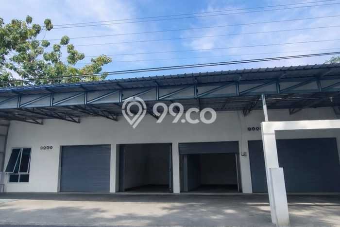 Ruko Usaha Dijual di Piyungan Bantul LT 299m2 & LB 193m2 Ruko Usaha Dijual di Piyungan Bantul LT 299m2 & LB 193m2