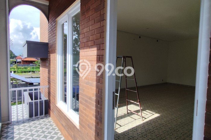 Ruko Lokasi Premium Kawasan Sleman, Luas 110m², Disewakan Ruko Lokasi Premium Kawasan Sleman, Luas 110m², Disewakan