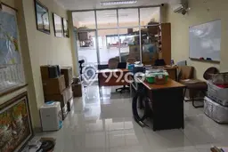 LOKASI TERBAIK! Ruko di Daan Mogot, Luas 76m², Area Bisnis LOKASI TERBAIK! Ruko di Daan Mogot, Luas 76m², Area Bisnis