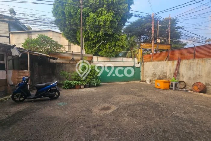 Gudang Disewa di Jakarta Utara dengan LB 800m2 Area Komersial Ramai Gudang Disewa di Jakarta Utara dengan LB 800m2 Area Komersial Ramai