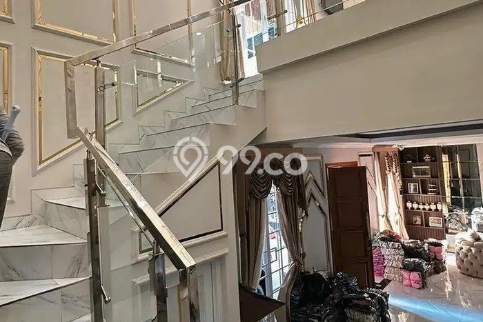 DIJUAL CEPAT RUMAH HUNIAN MEWAH BANGUNAN KOKOH DAN MODERN DI CIPUTAT TIMUR DIJUAL CEPAT RUMAH HUNIAN MEWAH BANGUNAN KOKOH DAN MODERN DI CIPUTAT TIMUR