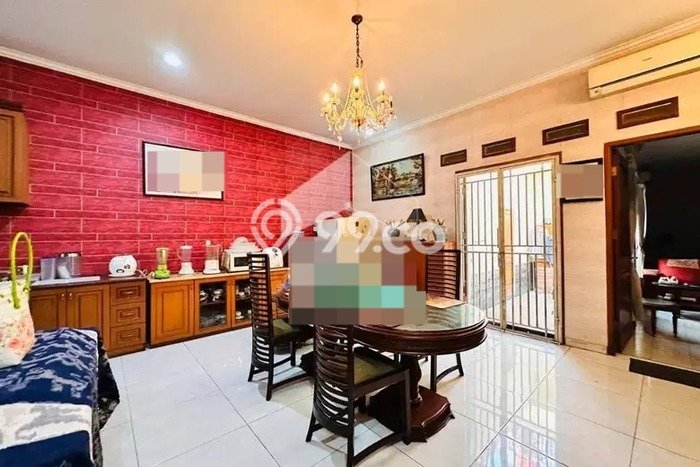 Dijual Rumah 5 Kamar Lokasi Ideal Nyaman dan Strategis di Ciputat Timur Dijual Rumah 5 Kamar Lokasi Ideal Nyaman dan Strategis di Ciputat Timur
