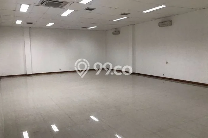 Unit Gudang Disewa Lokasi BSD, Tangerang Selatan Spesifikasi Luas Bangunan 612m2 Unit Gudang Disewa Lokasi BSD, Tangerang Selatan Spesifikasi Luas Bangunan 612m2