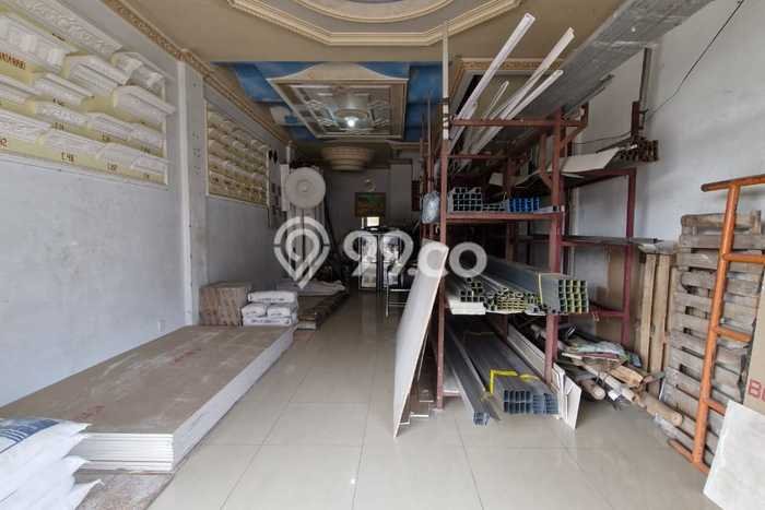 Ruko Bagus LT 54m2 LB 135m2 Dijual di BSD Tangerang Selatan Ruko Bagus LT 54m2 LB 135m2 Dijual di BSD Tangerang Selatan