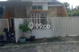 PROPERTI PILIHAN! Rumah di Sidoarjo, LT 96m2m² LB 45m2m² PROPERTI PILIHAN! Rumah di Sidoarjo, LT 96m2m² LB 45m2m²