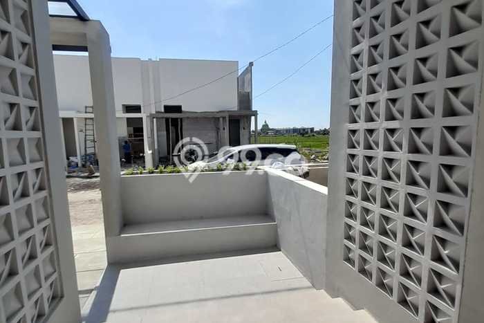 Jual Rumah Murah Meriah Candi Punya 2 KT & LT 98m2 Jual Rumah Murah Meriah Candi Punya 2 KT & LT 98m2