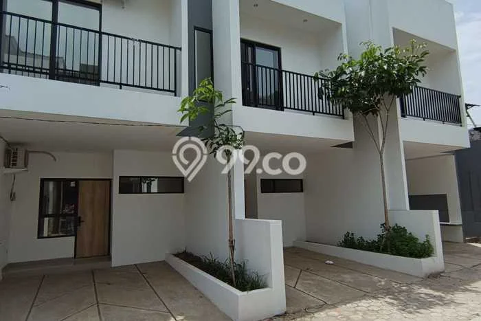 Dijual Rumah Strategis Bagus Punya 3 KT di Ciracas Jakarta Timur SHM Dijual Rumah Strategis Bagus Punya 3 KT di Ciracas Jakarta Timur SHM