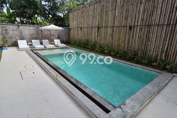 Vila Strategis Kawasan , Luas 400m2m², Area Nyaman Vila Strategis Kawasan , Luas 400m2m², Area Nyaman