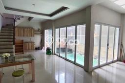 AREA PREMIUM! Vila Kawasan , Area 120m2m², Pemandangan Menarik di area AREA PREMIUM! Vila Kawasan , Area 120m2m², Pemandangan Menarik di area
