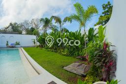 HOT DEAL! Vila di , Area 433m2m², Lokasi Strategis HOT DEAL! Vila di , Area 433m2m², Lokasi Strategis