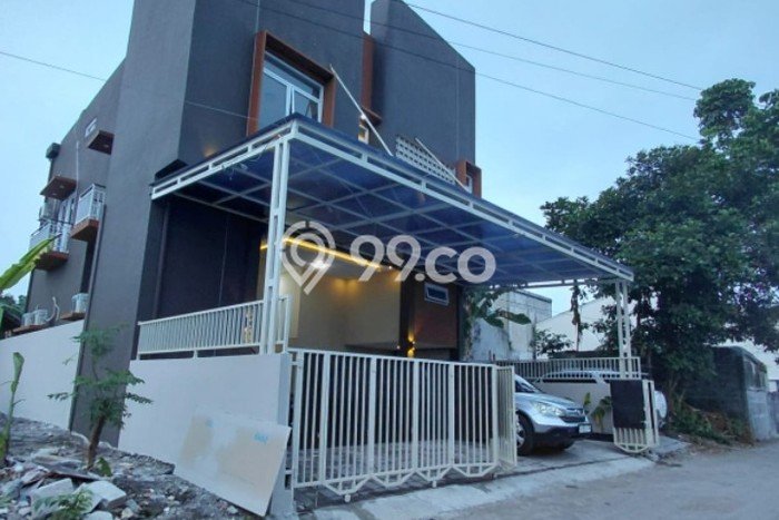 Unit Kost Dijual di Condong Catur dengan 12 Kamar Area Strategis Unit Kost Dijual di Condong Catur dengan 12 Kamar Area Strategis
