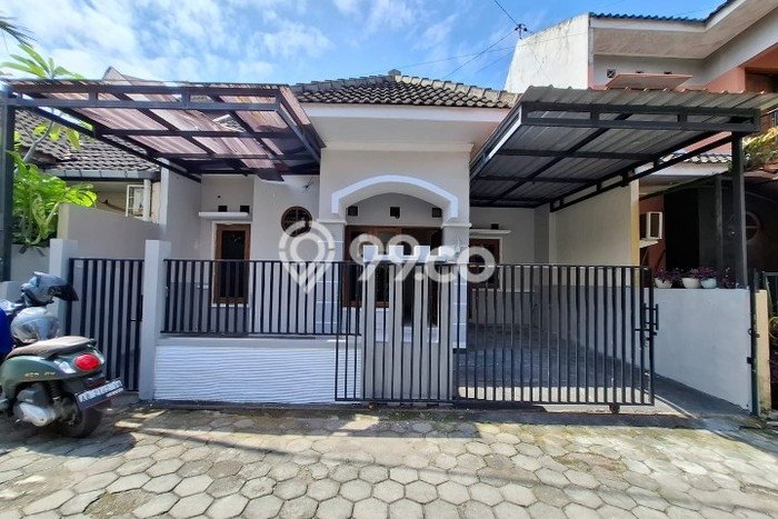 Dijual Rumah 3 Kamar Lokasi Strategis Nyaman dan Strategis di Depok Dijual Rumah 3 Kamar Lokasi Strategis Nyaman dan Strategis di Depok