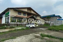 Untuk Dijual Pabrik di Gunung Sindur Bogor LT 14880m2 / LB 1600m2 Untuk Dijual Pabrik di Gunung Sindur Bogor LT 14880m2 / LB 1600m2