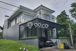 Rumah Luxury Modern Tanpa Renovasi di BSD Kencana Loka Tangerang Rumah Luxury Modern Tanpa Renovasi di BSD Kencana Loka Tangerang