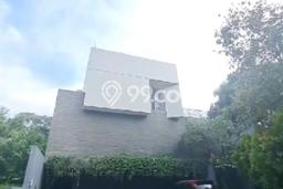Rumah Elit Modern Tanpa Renovasi di BSD Tangerang Rumah Elit Modern Tanpa Renovasi di BSD Tangerang