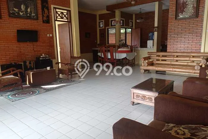HARGA MENARIK! Vila di , Luas 2753m2m², Lokasi Premium dengan jalan mudah HARGA MENARIK! Vila di , Luas 2753m2m², Lokasi Premium dengan jalan mudah