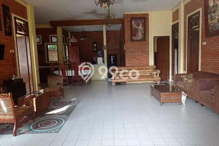 HARGA MENARIK! Vila di , Luas 2753m2m², Lokasi Premium dengan jalan mudah HARGA MENARIK! Vila di , Luas 2753m2m², Lokasi Premium dengan jalan mudah