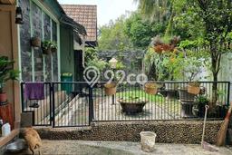 Rumah Luxury Modern Siap Huni di BSD Giri Loka Tangerang Rumah Luxury Modern Siap Huni di BSD Giri Loka Tangerang