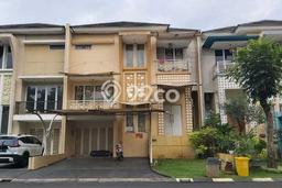 Rumah kawasan Grand Wisata, Bekasi, LT 200m² LB 300m² Rumah kawasan Grand Wisata, Bekasi, LT 200m² LB 300m²