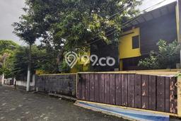 HARGA TERBAIK! Rumah Berkualitas di Jatibening, LT 829m² LB 350m² HARGA TERBAIK! Rumah Berkualitas di Jatibening, LT 829m² LB 350m²
