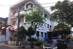 PROMO SPESIAL! Rumah Siap Huni area Kelapa Gading, Luas 239m² Bangunan 500m² PROMO SPESIAL! Rumah Siap Huni area Kelapa Gading, Luas 239m² Bangunan 500m²