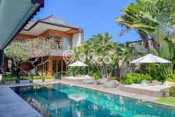 Vila Berkembang di , Area 800m2m², Area Nyaman Vila Berkembang di , Area 800m2m², Area Nyaman