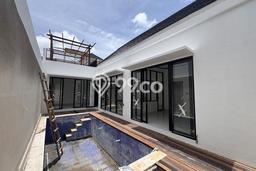 Peluang Terbaik! Vila Kawasan , Area 165m2m², Area Berkembang dengan nilai meningkat Peluang Terbaik! Vila Kawasan , Area 165m2m², Area Berkembang dengan nilai meningkat