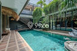 HARGA TERBAIK! Vila di , Area 325m2m², Lokasi Strategis HARGA TERBAIK! Vila di , Area 325m2m², Lokasi Strategis