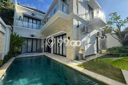 HARGA TERBAIK! Vila di , Luas 255m2m², Lokasi Prima HARGA TERBAIK! Vila di , Luas 255m2m², Lokasi Prima