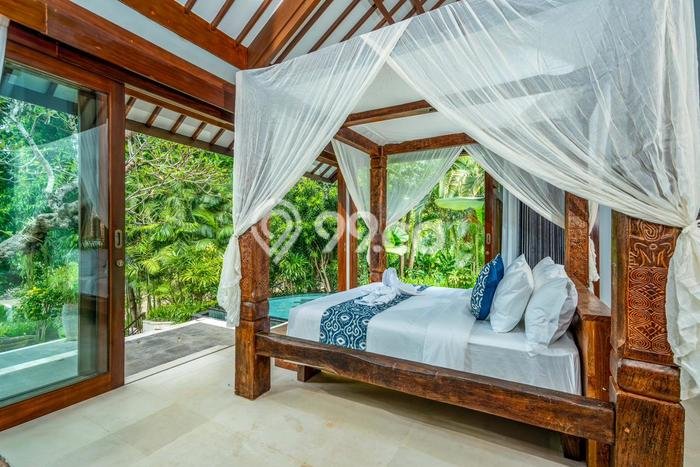 LOKASI TERBAIK! Vila Kawasan , Dimensi 3415m2m², Kawasan Asri dan nyaman LOKASI TERBAIK! Vila Kawasan , Dimensi 3415m2m², Kawasan Asri dan nyaman