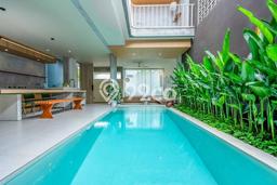 Kesempatan Investasi! Vila Kawasan , Dimensi 120m2m², ROI Tinggi untuk bisnis Kesempatan Investasi! Vila Kawasan , Dimensi 120m2m², ROI Tinggi untuk bisnis